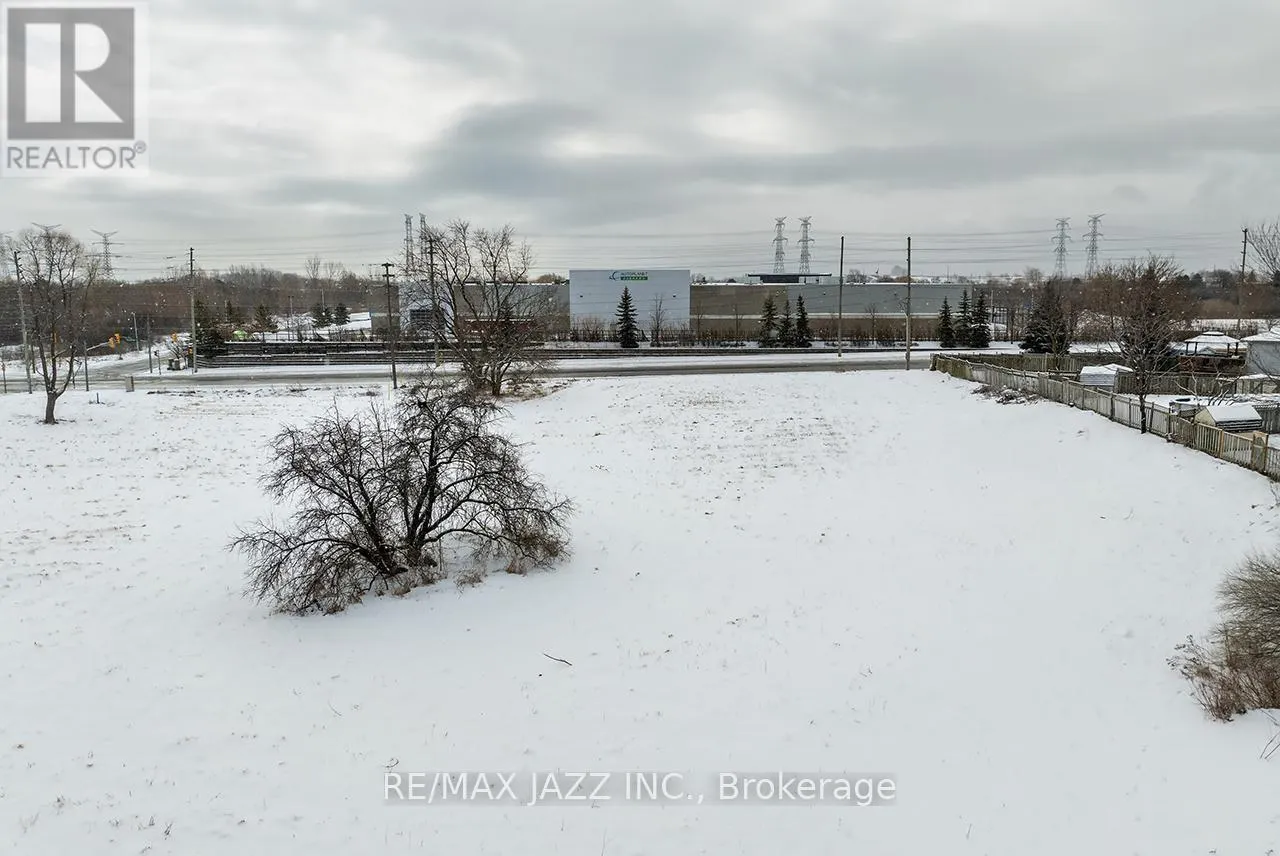 200 BASELINE ROAD W