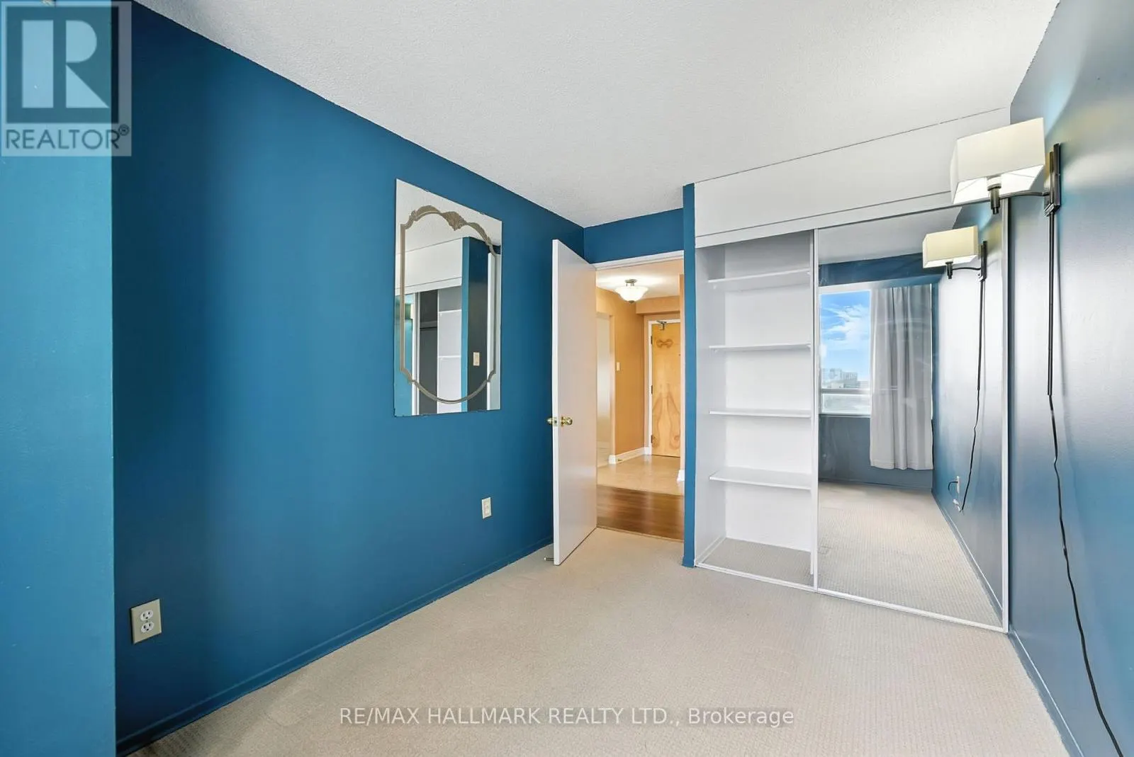 #802 - 3050 ELLESMERE ROAD