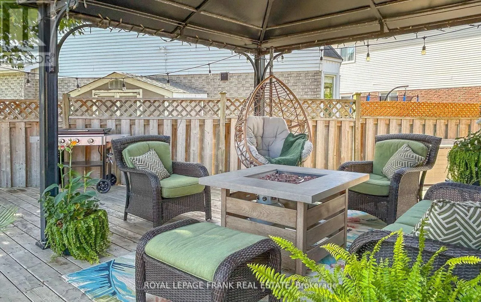 22 WINDHAM CRESCENT