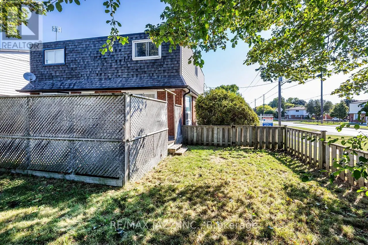 261 VANCOUVER STREET