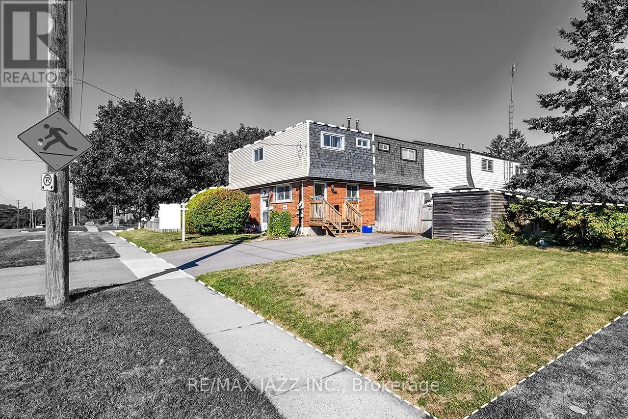 261 VANCOUVER STREET