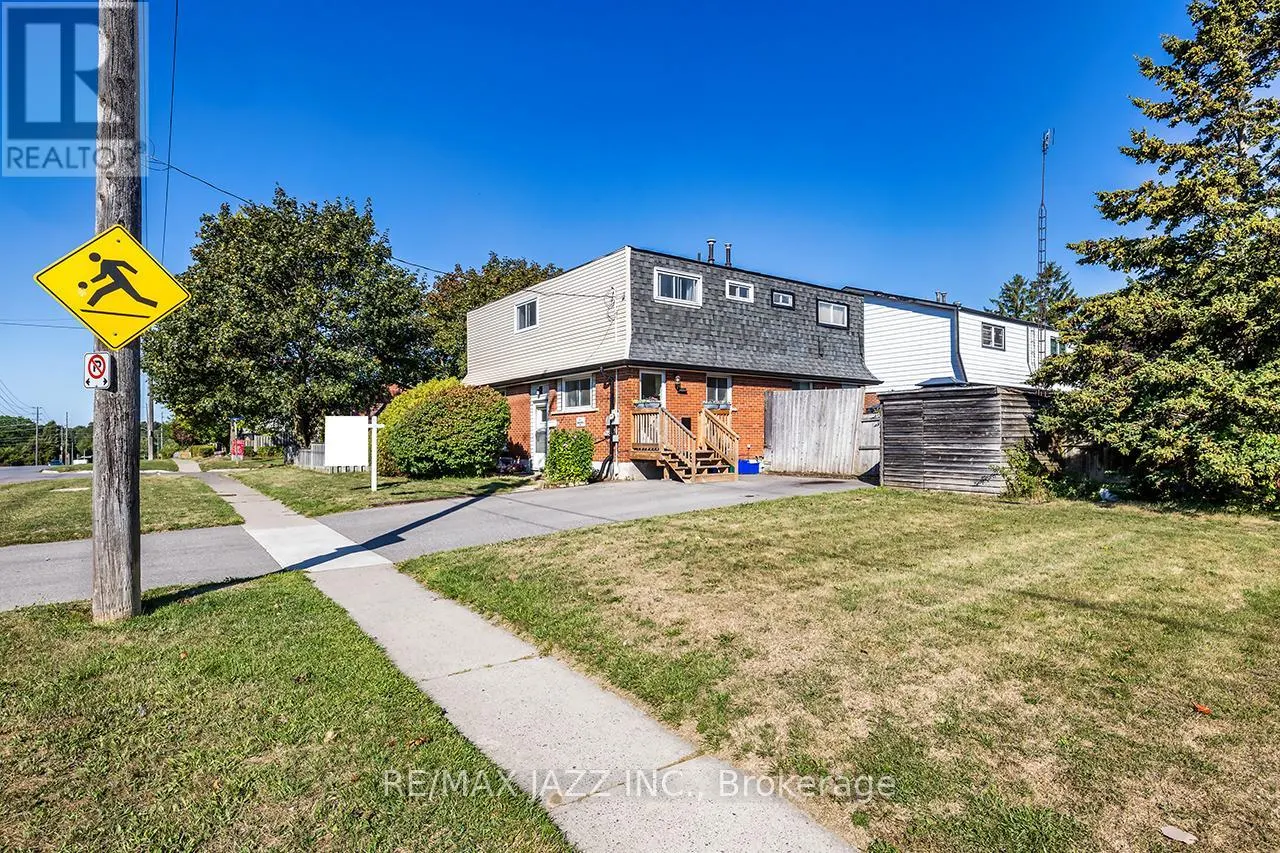 261 VANCOUVER STREET