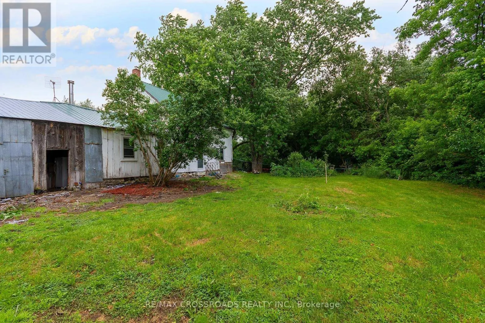 2300 ROSEBANK ROAD