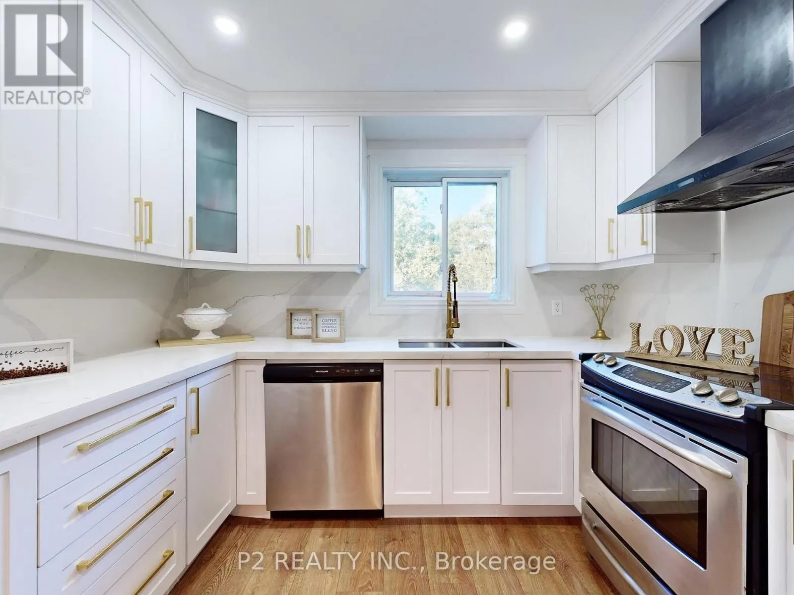 411 ROSEDALE DRIVE