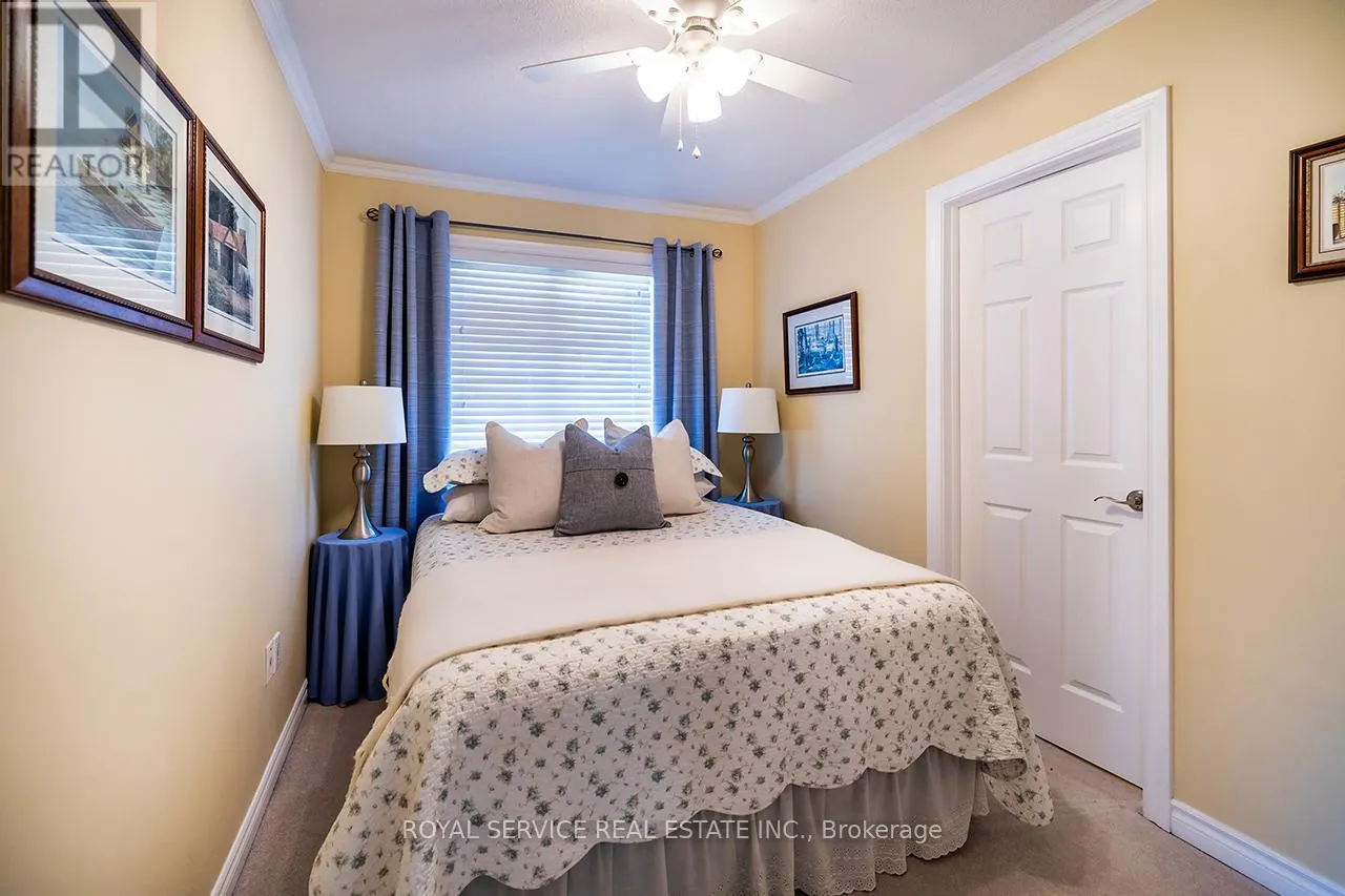 15 BLOOM AVENUE