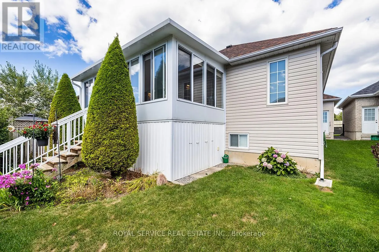 15 BLOOM AVENUE
