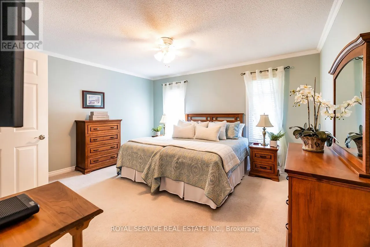 15 BLOOM AVENUE