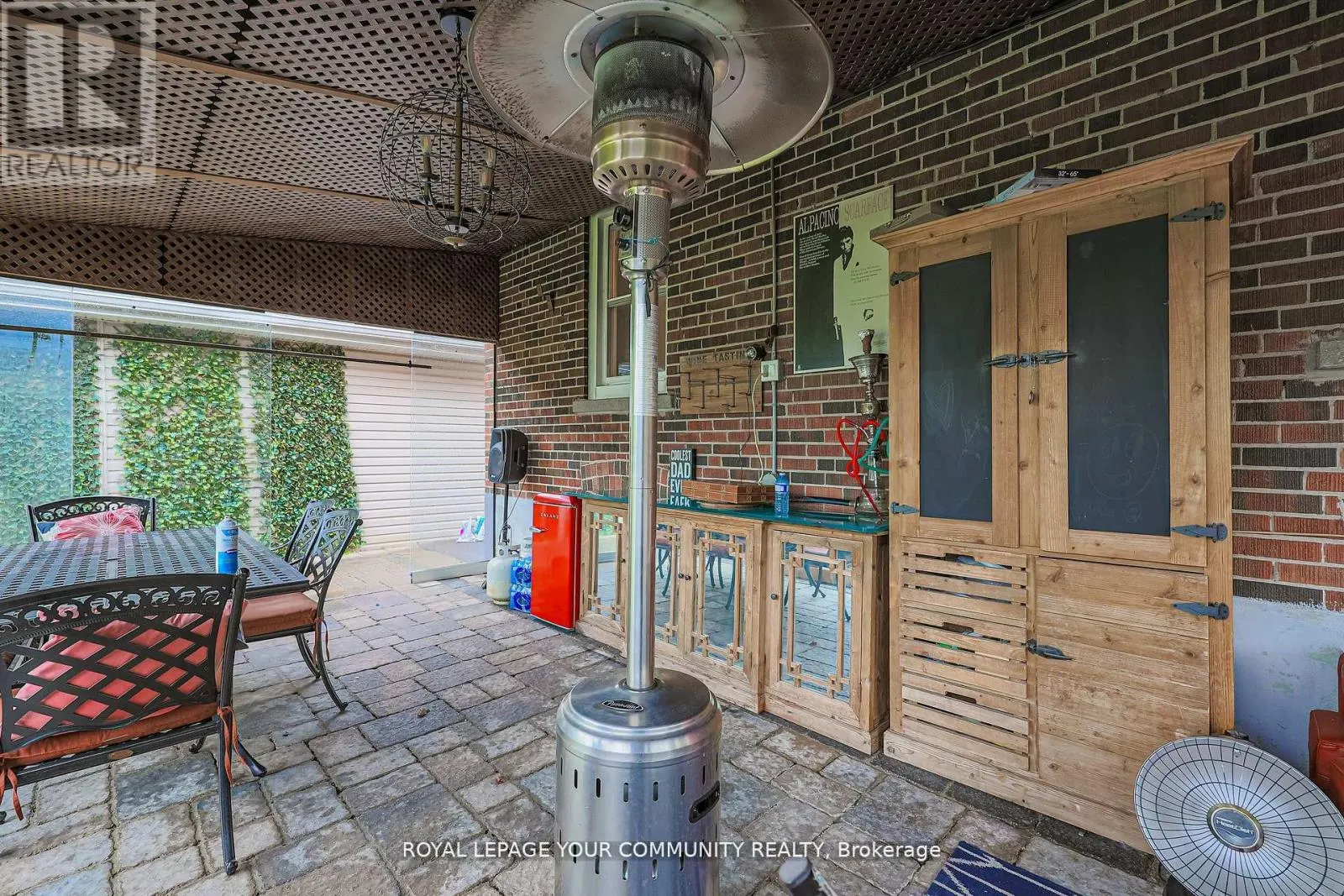 UPPER - 52 PRINCEWAY DRIVE