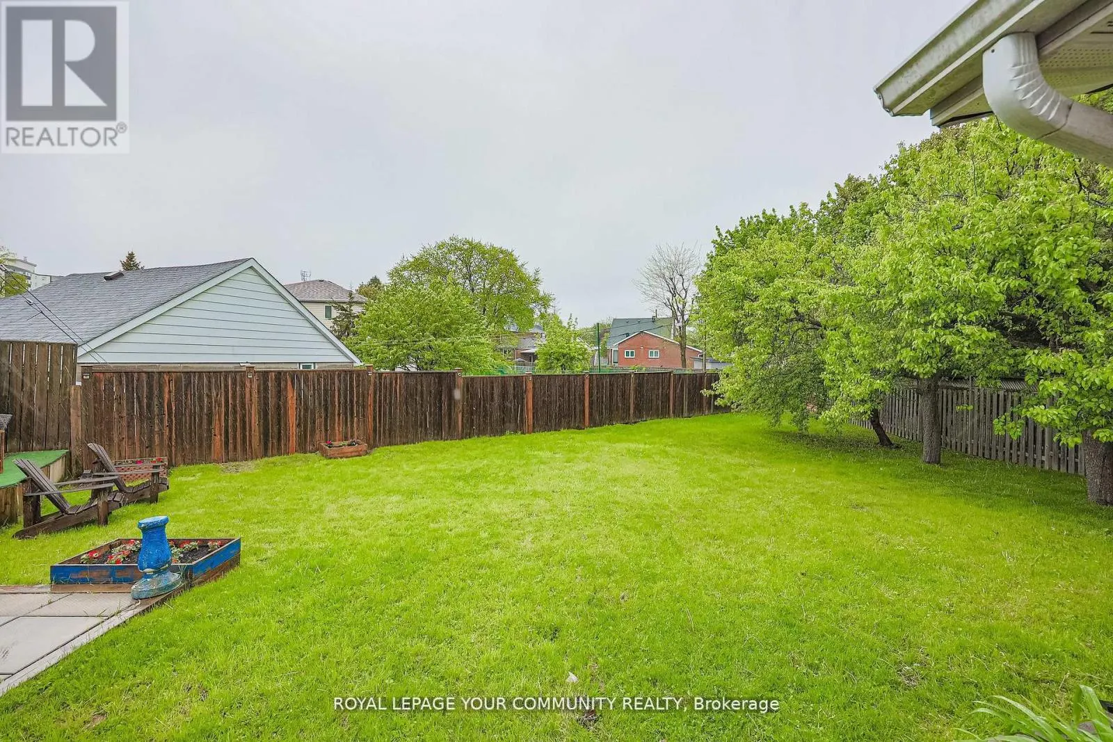 UPPER - 52 PRINCEWAY DRIVE