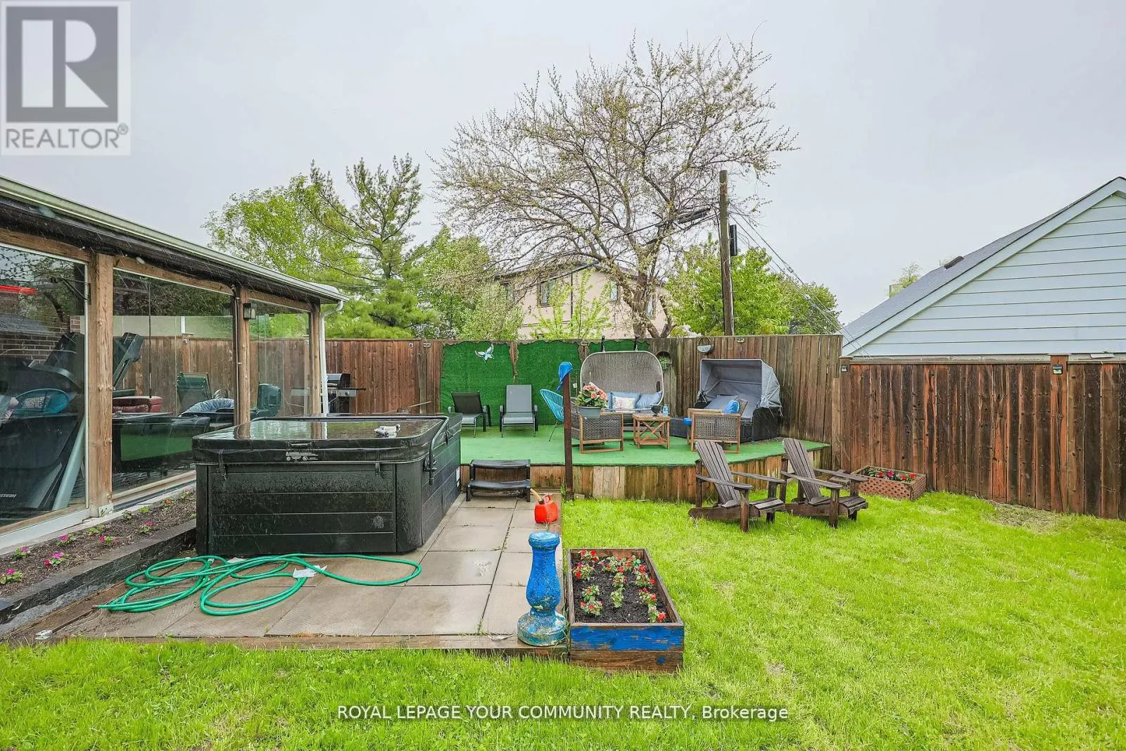 UPPER - 52 PRINCEWAY DRIVE