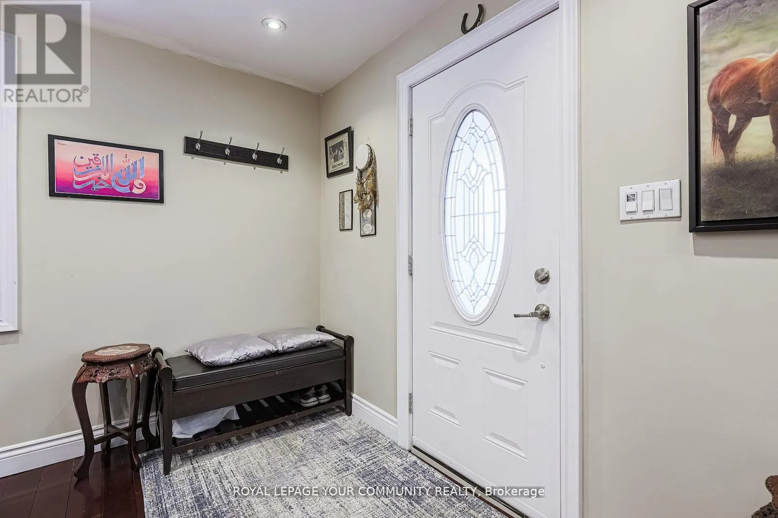 UPPER - 52 PRINCEWAY DRIVE