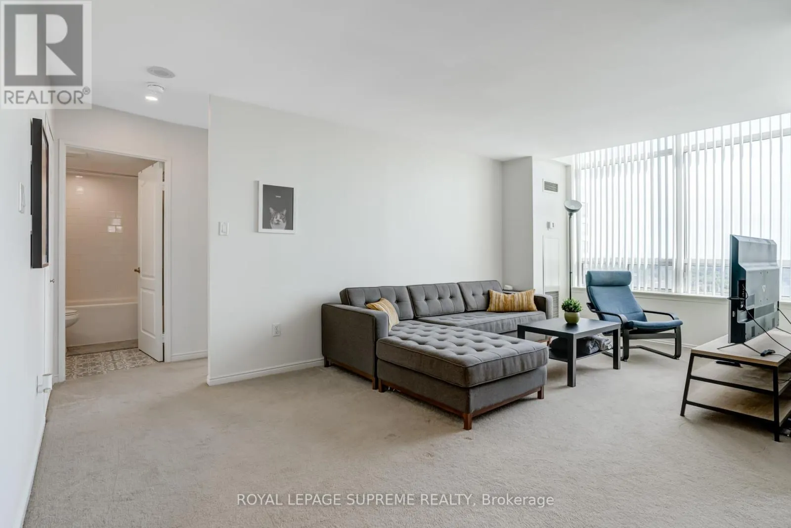 PH83 - 1 GREYSTONE WALK DRIVE