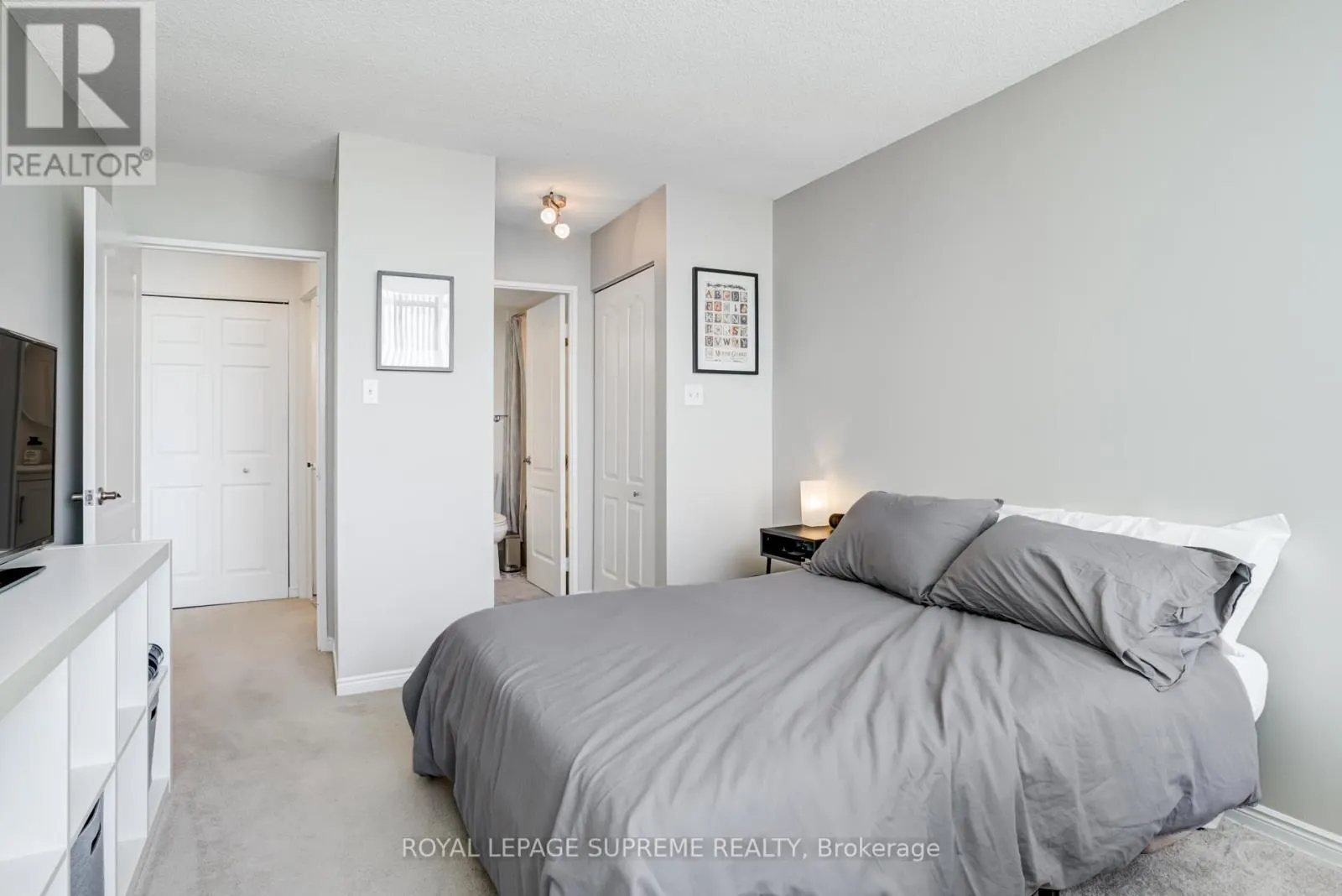 PH83 - 1 GREYSTONE WALK DRIVE