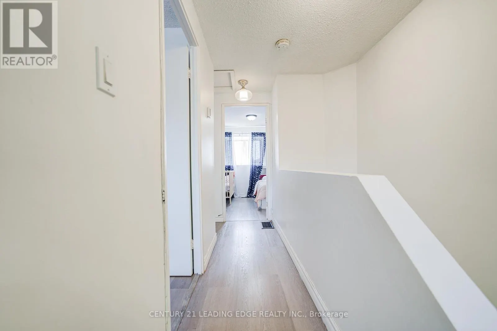 205 - 55 COLLINSGROVE ROAD