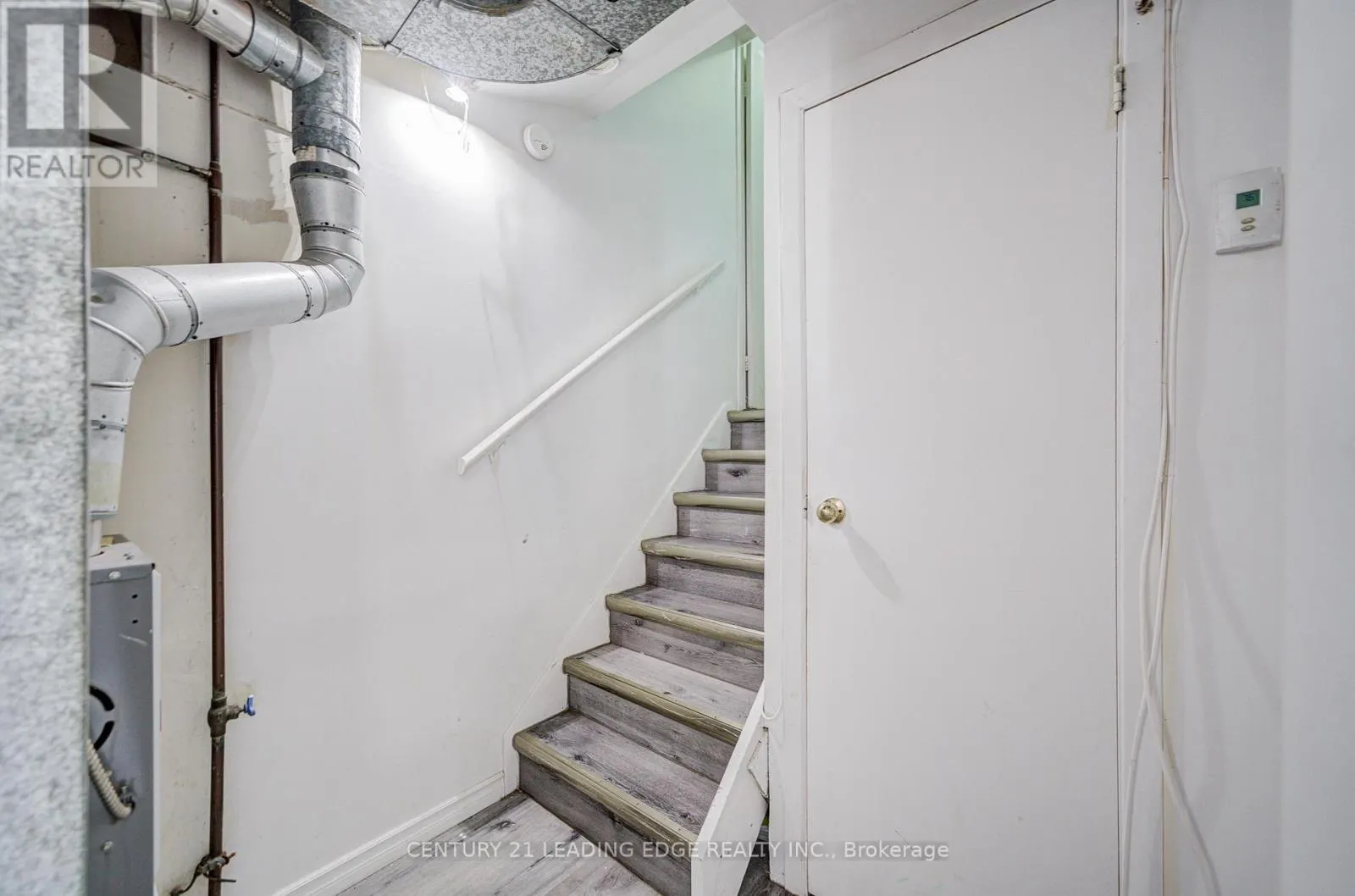 205 - 55 COLLINSGROVE ROAD