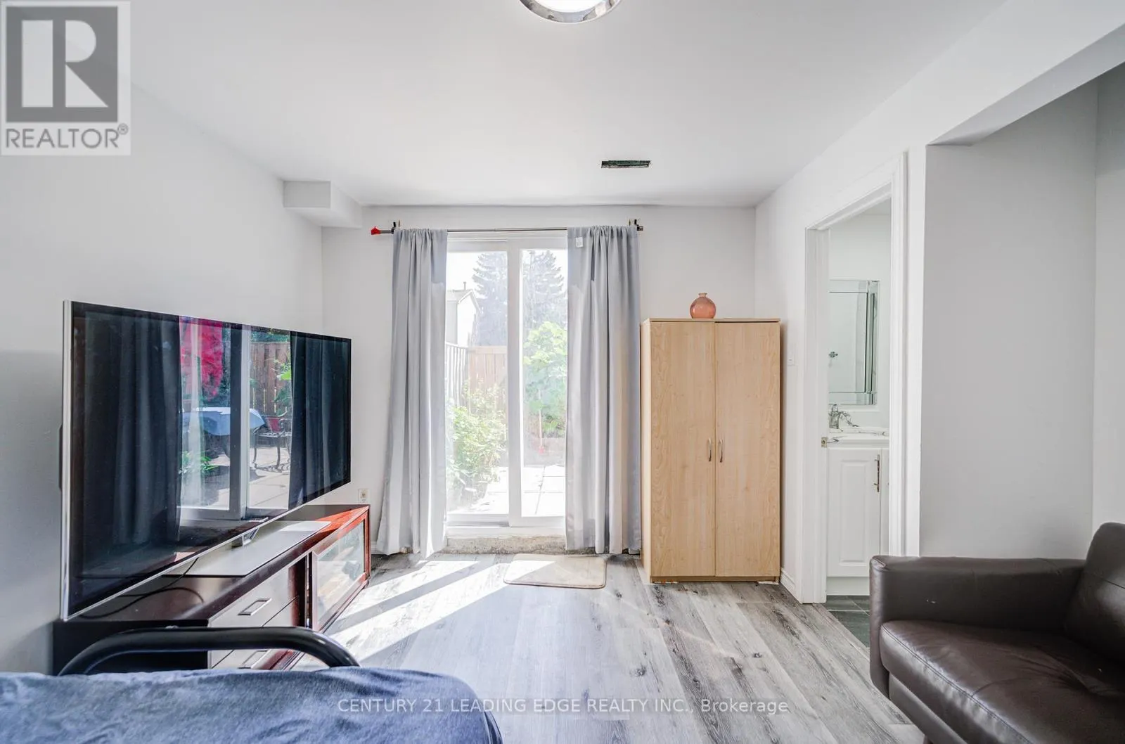 205 - 55 COLLINSGROVE ROAD