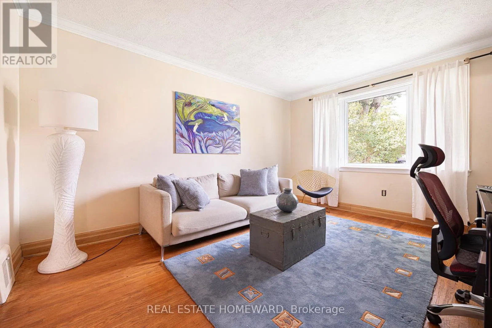 121 SANDOWN AVENUE