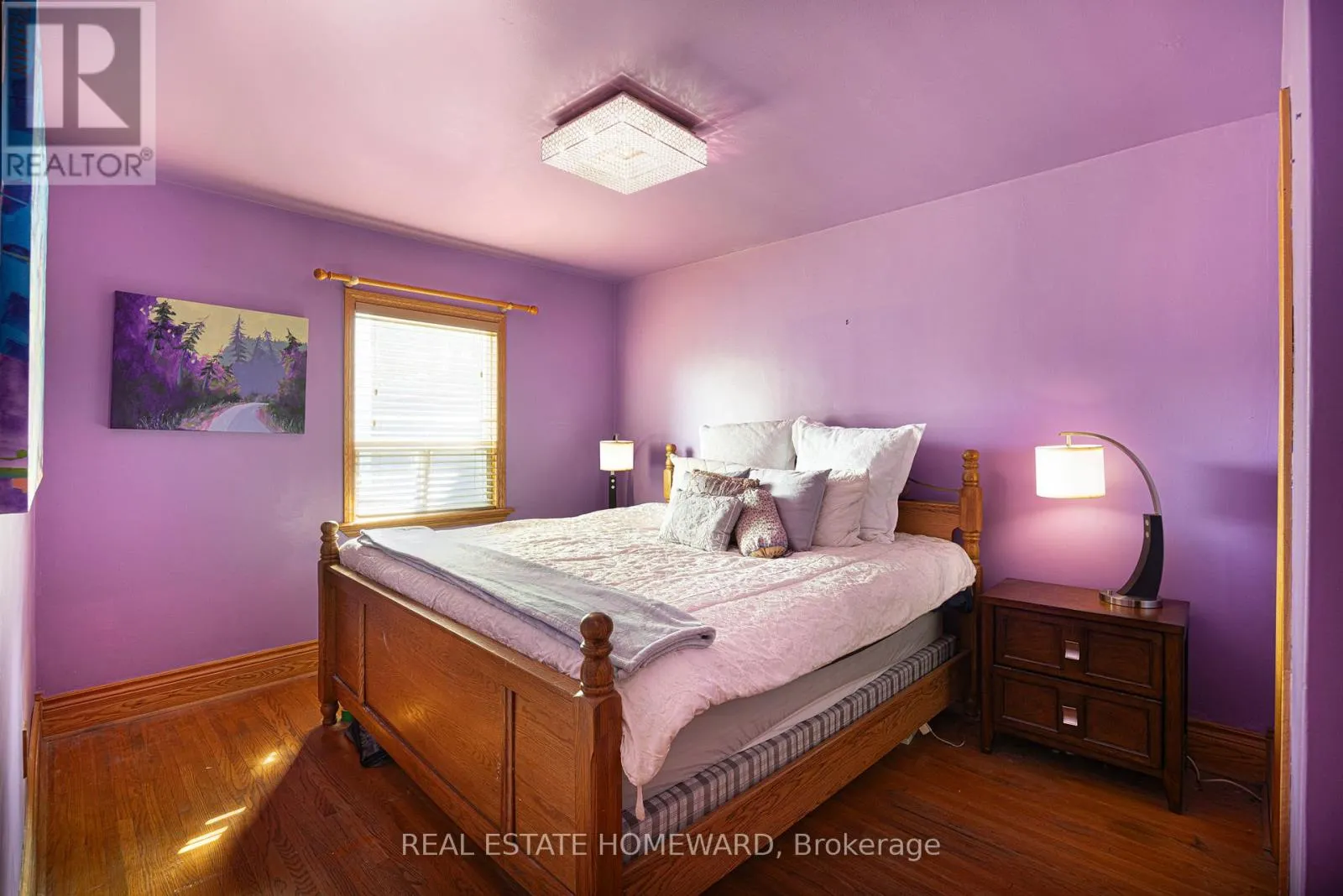 121 SANDOWN AVENUE