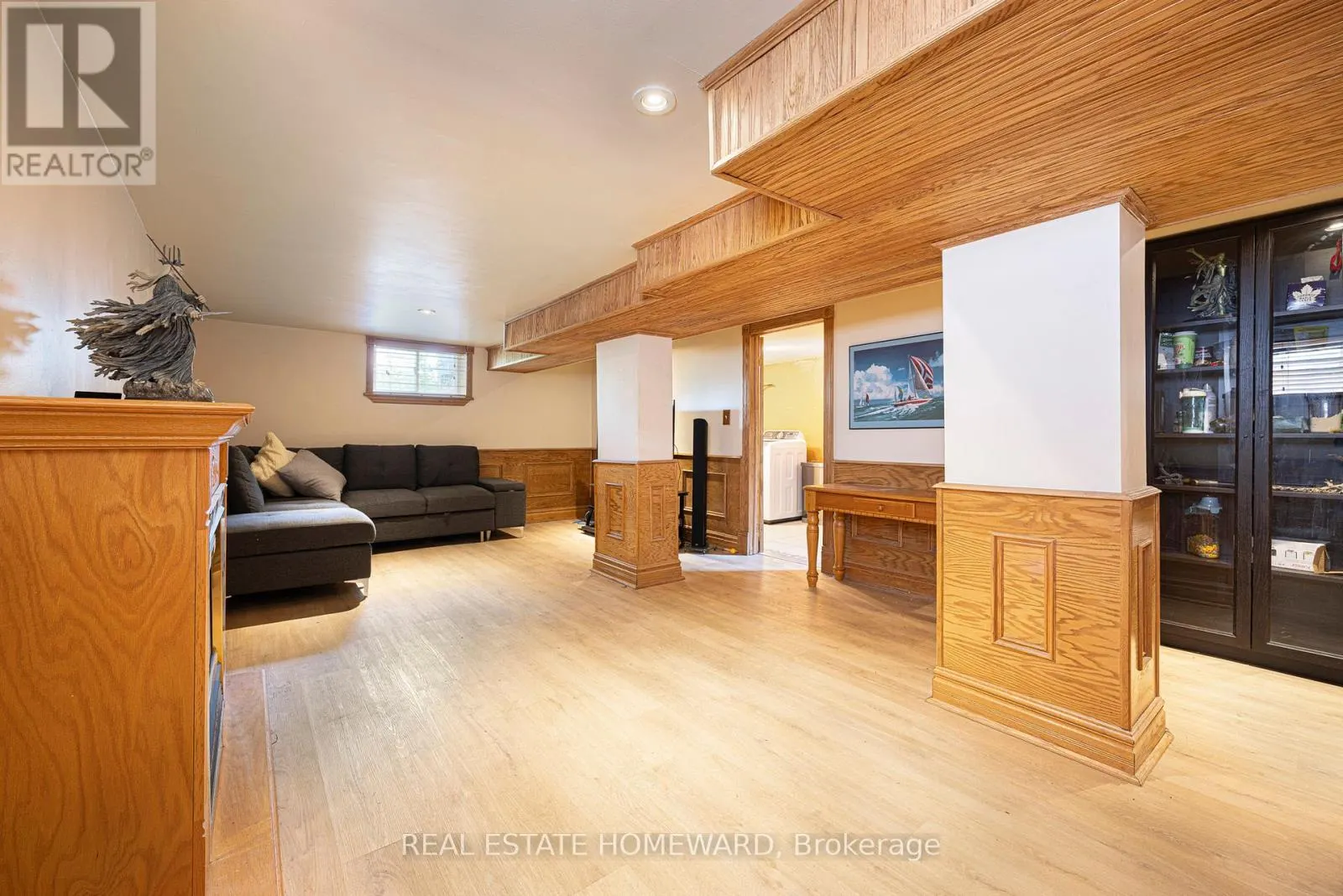 121 SANDOWN AVENUE