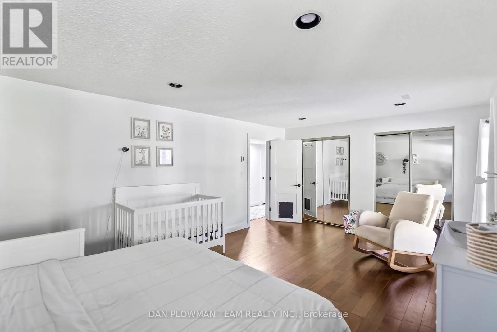 5 SUMAC ROAD