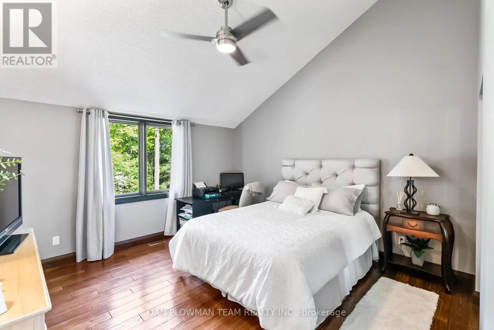 5 SUMAC ROAD