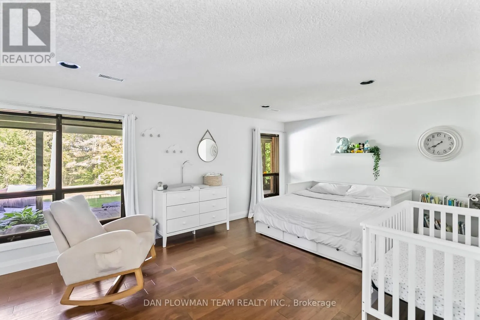 5 SUMAC ROAD