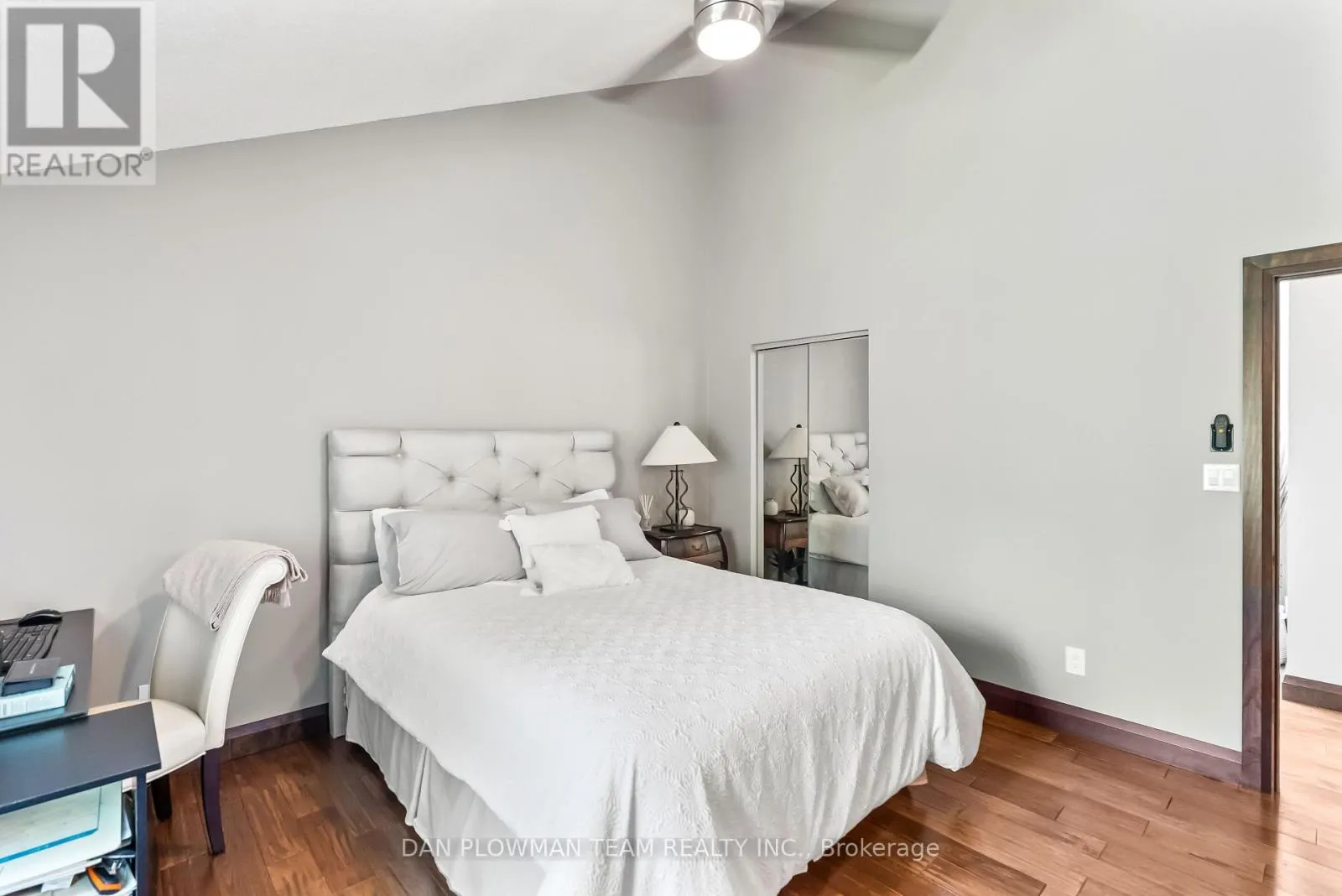 5 SUMAC ROAD