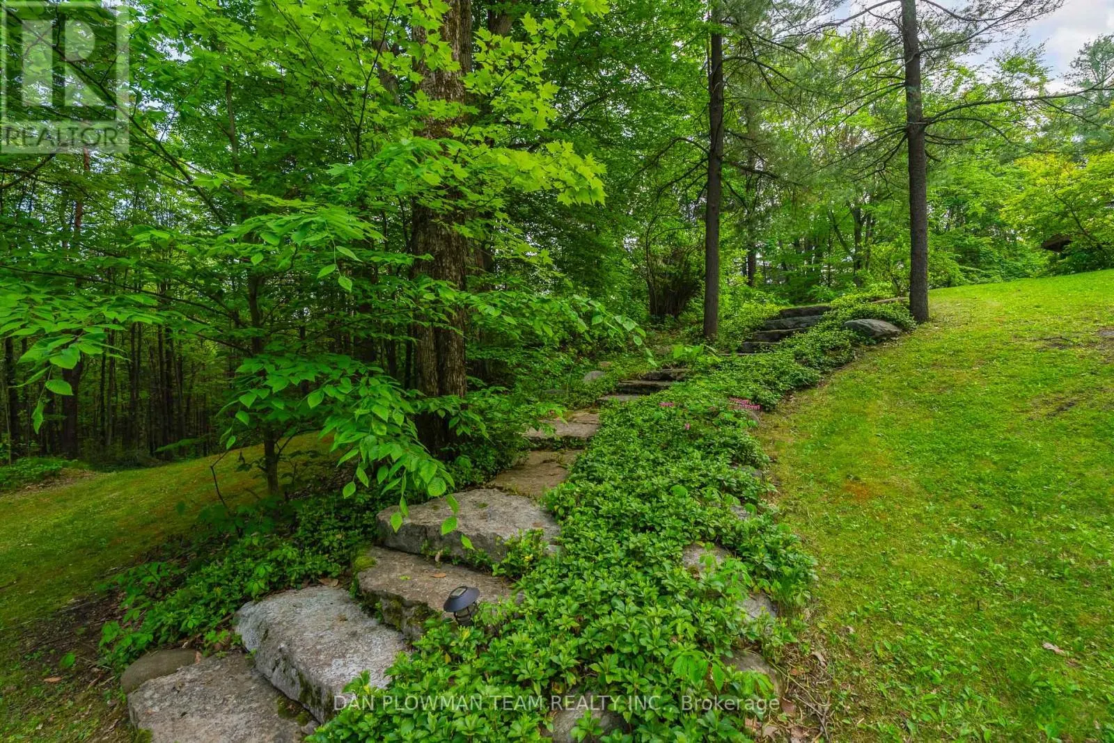 5 SUMAC ROAD