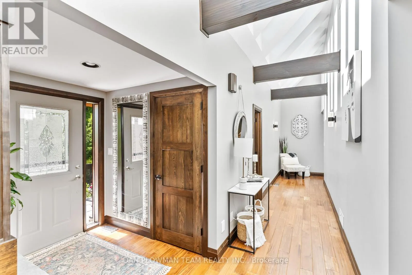 5 SUMAC ROAD