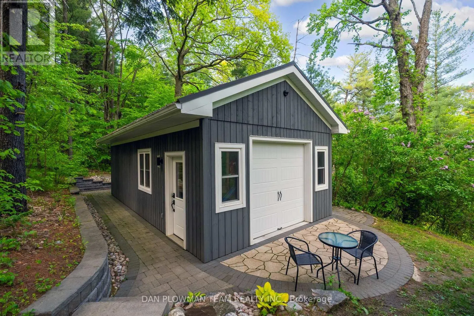 5 SUMAC ROAD