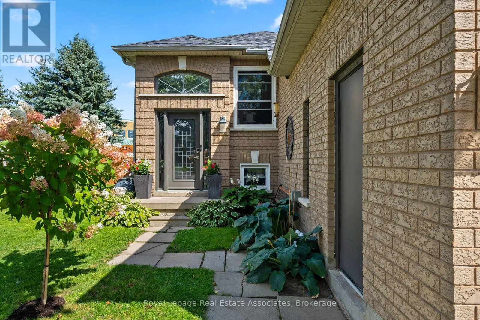 35 WILLEY DRIVE