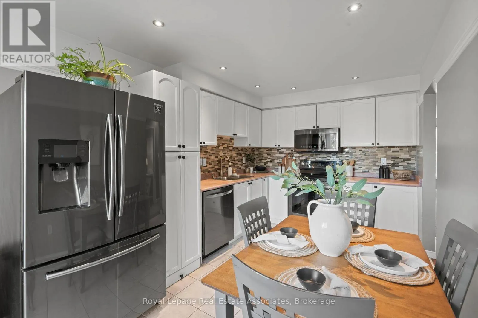 35 WILLEY DRIVE