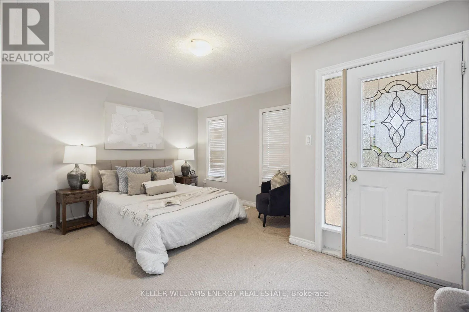 18 HELSTON CRESCENT