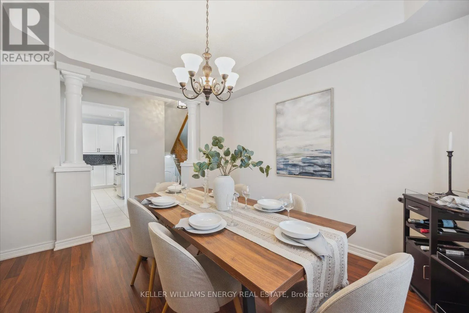 18 HELSTON CRESCENT