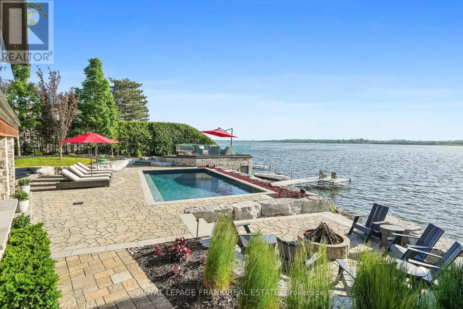 257 STEPHENSON POINT ROAD