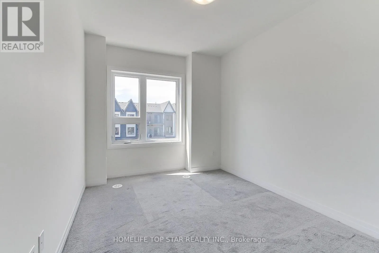 815 - 2635 WILLIAM JACKSON DRIVE