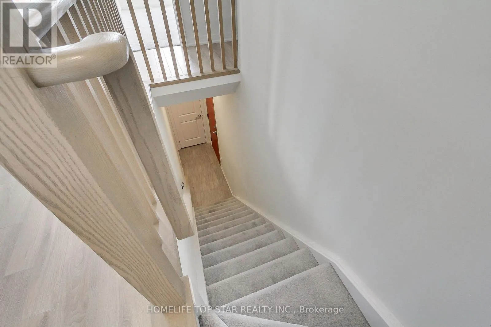 815 - 2635 WILLIAM JACKSON DRIVE