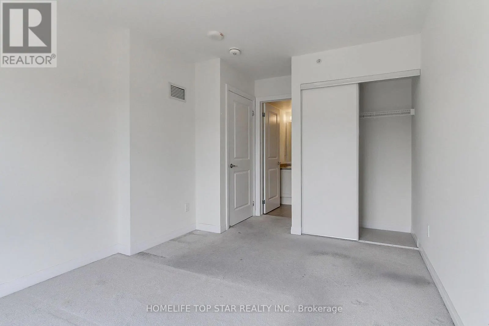 815 - 2635 WILLIAM JACKSON DRIVE