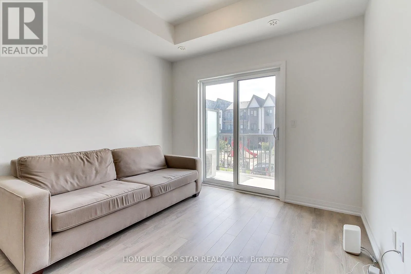 815 - 2635 WILLIAM JACKSON DRIVE