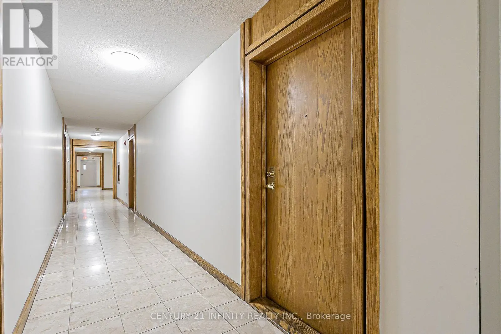 306 - 80 ATHOL STREET E, #306