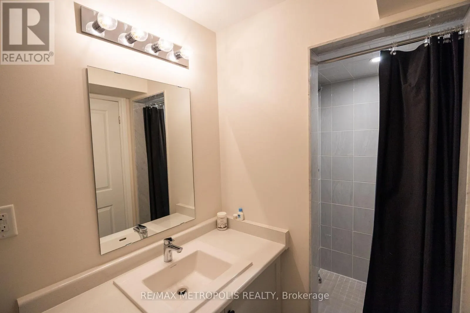 BSMT - 2482 FLORENTINE PLACE