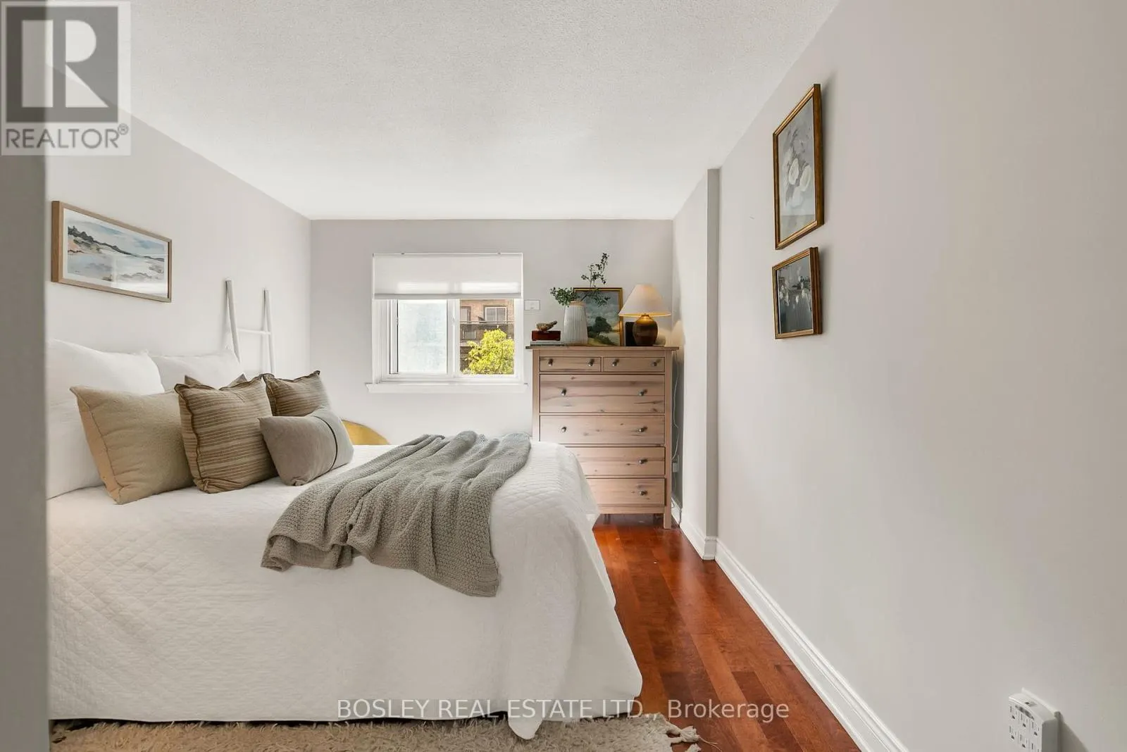 51 - 130 LING ROAD