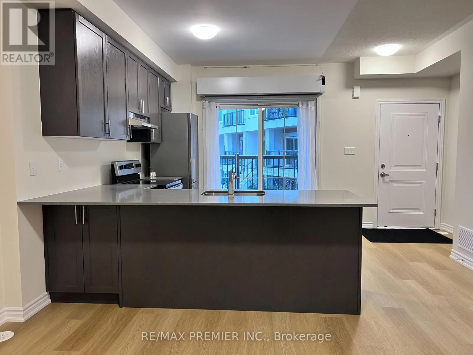 2 - 480 BERESFORD PATH
