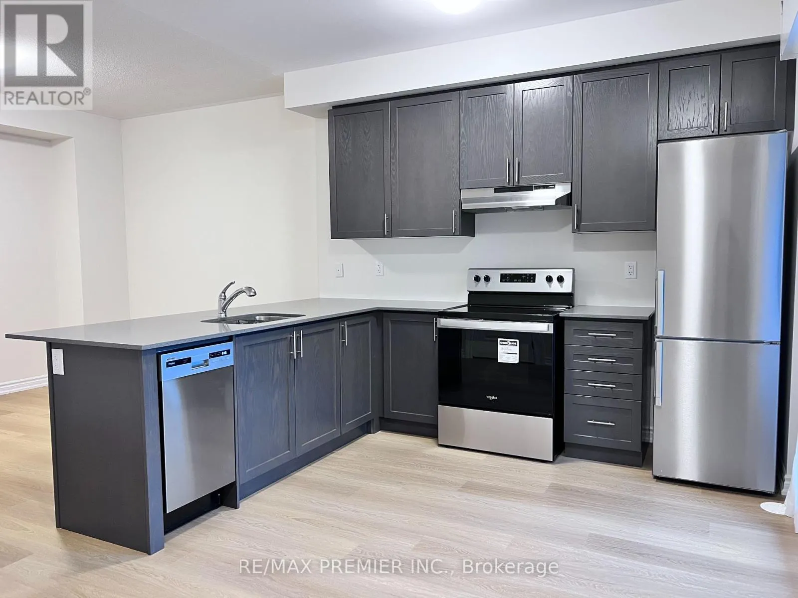 2 - 480 BERESFORD PATH