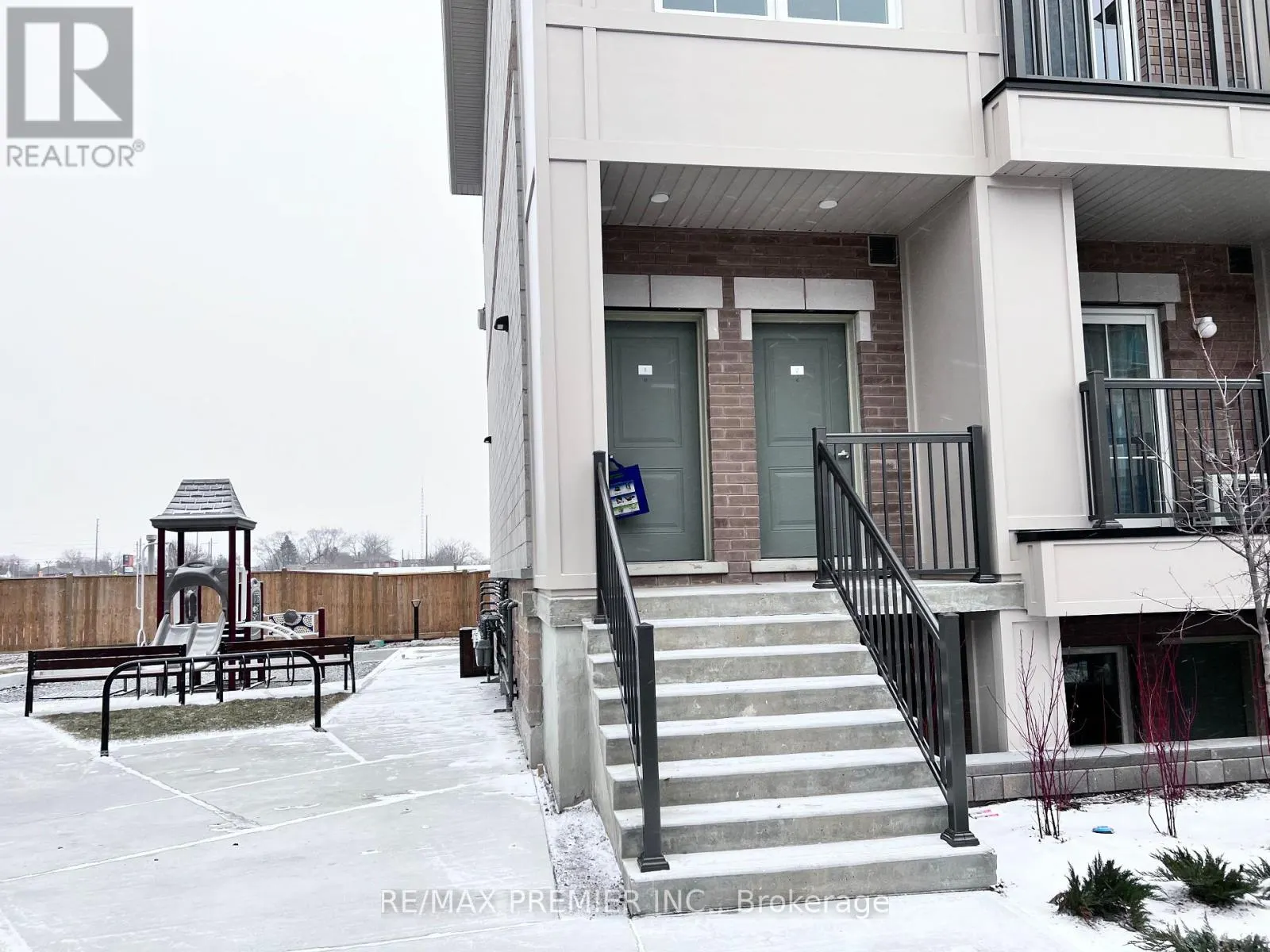 2 - 480 BERESFORD PATH