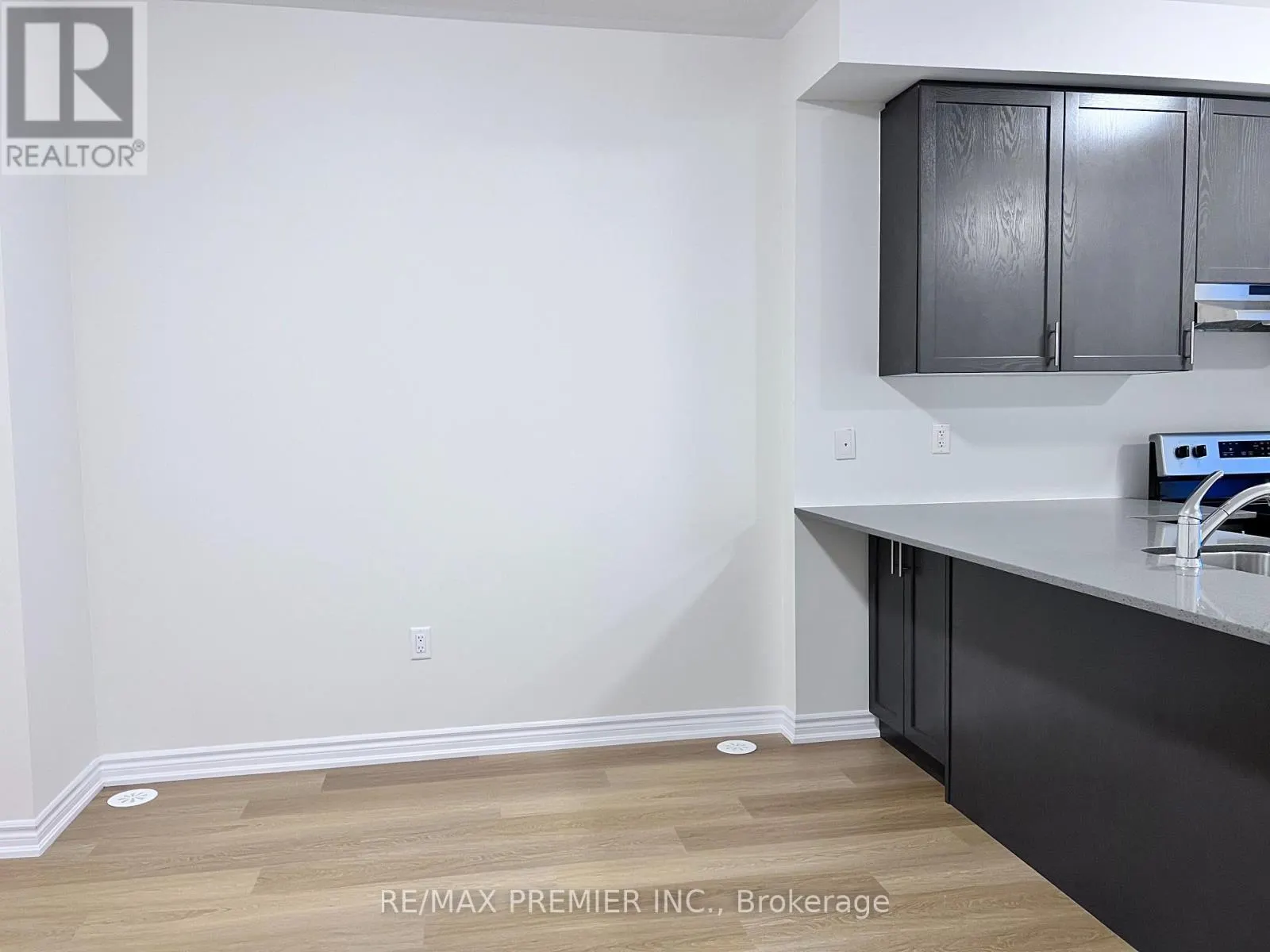 2 - 480 BERESFORD PATH