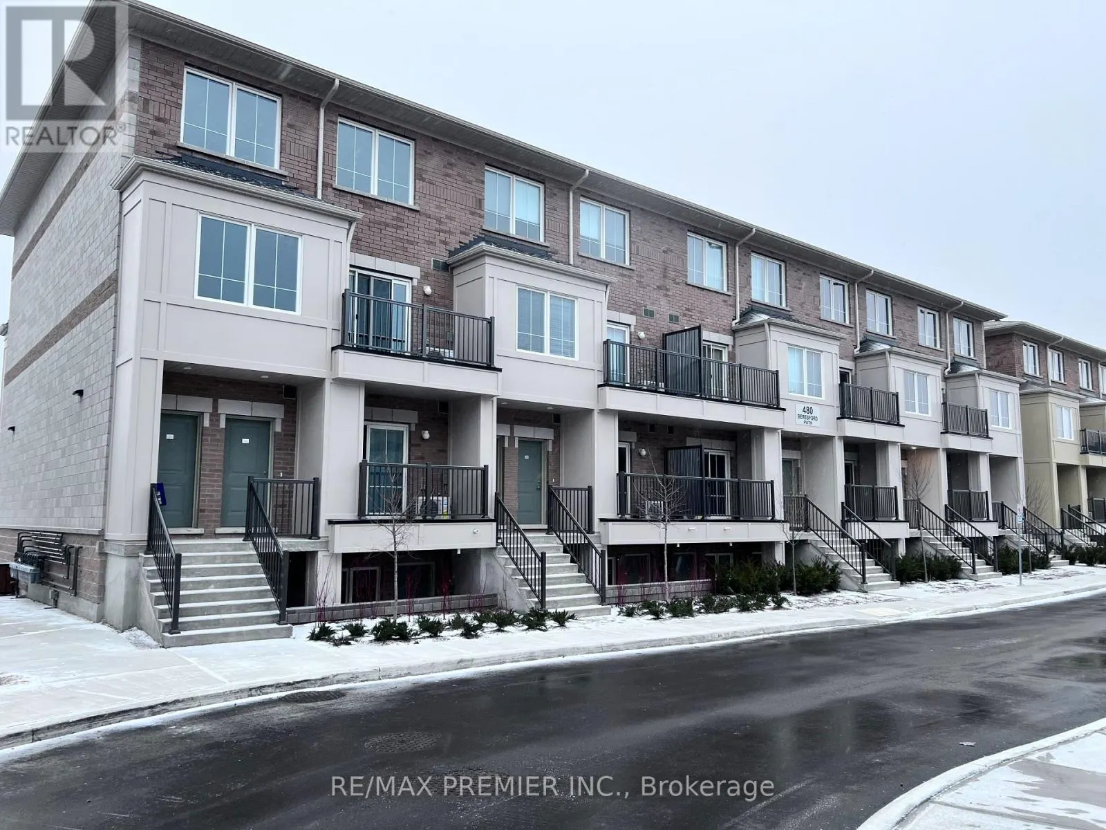 2 - 480 BERESFORD PATH