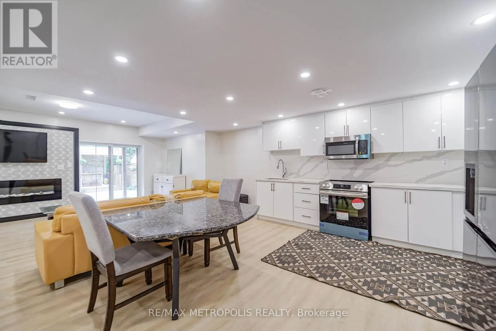 141 AUCKLAND DRIVE
