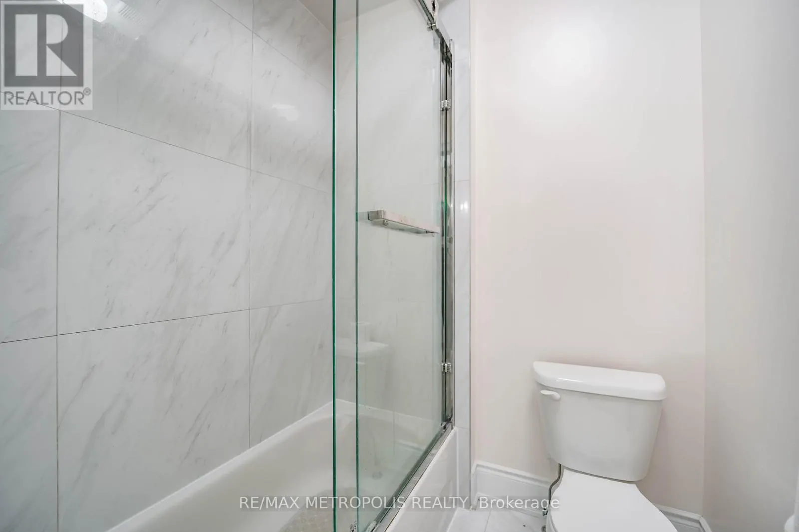 141 AUCKLAND DRIVE