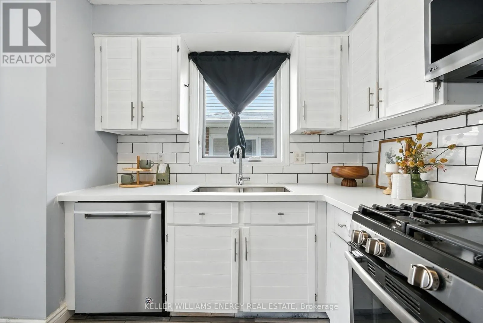 70 HART BOULEVARD